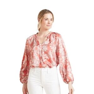 Evereve Keira floral Smocked Neck Blouse Sz M